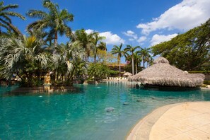 Pool - La Diria #303 Best Location, Walk to Beach/Shops! (Tamarindo)