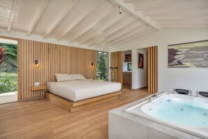 In-room safe, iron/ironing board, free WiFi, bed sheets - El Penol-Guatape Paradise: Private Reservoir Access, Birdwatching & Fresh Air. (Peñol)