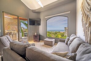 Interior - Monte Perla 3 Ocean View near Beach! (Tamarindo)