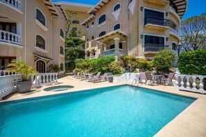 Pool - Marina Real 6 Gorgeous Condo, Great Location! (Playa Flamingo)