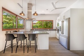Fridge, microwave, oven, stovetop - Casa Natura Golf Front Estate w/ Private Pool (Hacienda Pinilla)