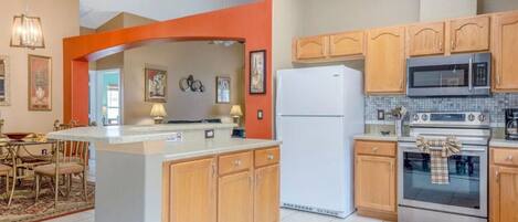 Micro-ondes, four, plaque de cuisson, lave-vaisselle