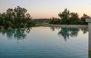 Pool - Amazing home in Lussan (Lussan)