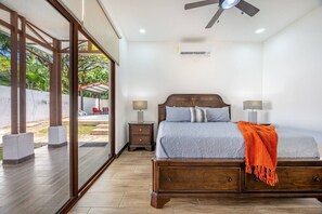 3 bedrooms, desk, iron/ironing board, WiFi - Casa Sol Blanco Playa Potrero- Pool/Walk to Beach (Potrero)