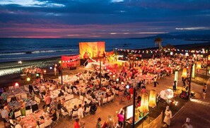 Zona a l'aire lliure per a la celebració de banquets
