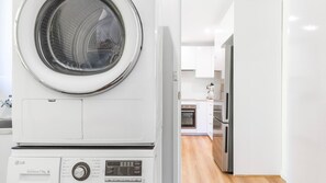 Interior - Rye Retro Modern Remix (Rye)
