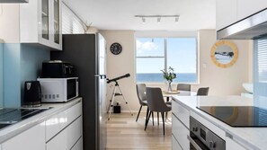 Fridge, microwave, oven, stovetop - Bright Beachside Escape at The Entrance (The Entrance)