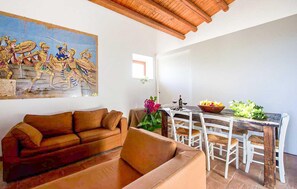 TV - Nice apartment in Ragusa with swimming pool (Ragusa)