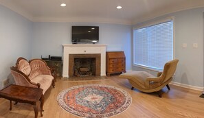 智能电视、立体声音响