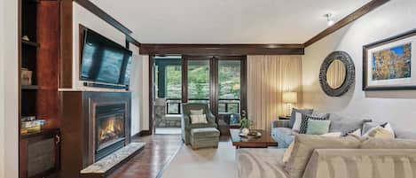 Smart TV, fireplace, offices