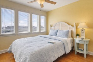 2 bedrooms, iron/ironing board, free WiFi, bed sheets - Tybee Beach Condo w/ Pool & Beach Access, Pets (Tybee Island)