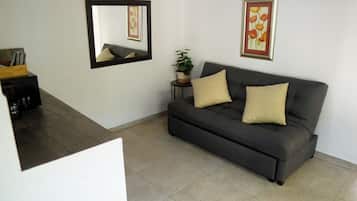 خزنة داخل الغرفة وواي فاي مجانًا