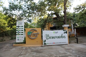 Front of property - Campestre La Fuente  (Monterrey)