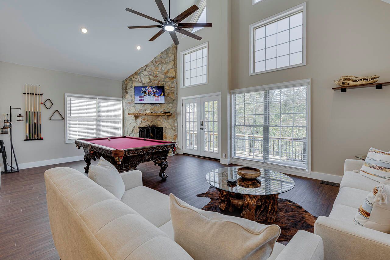 Smart TV, fireplace, video games, books