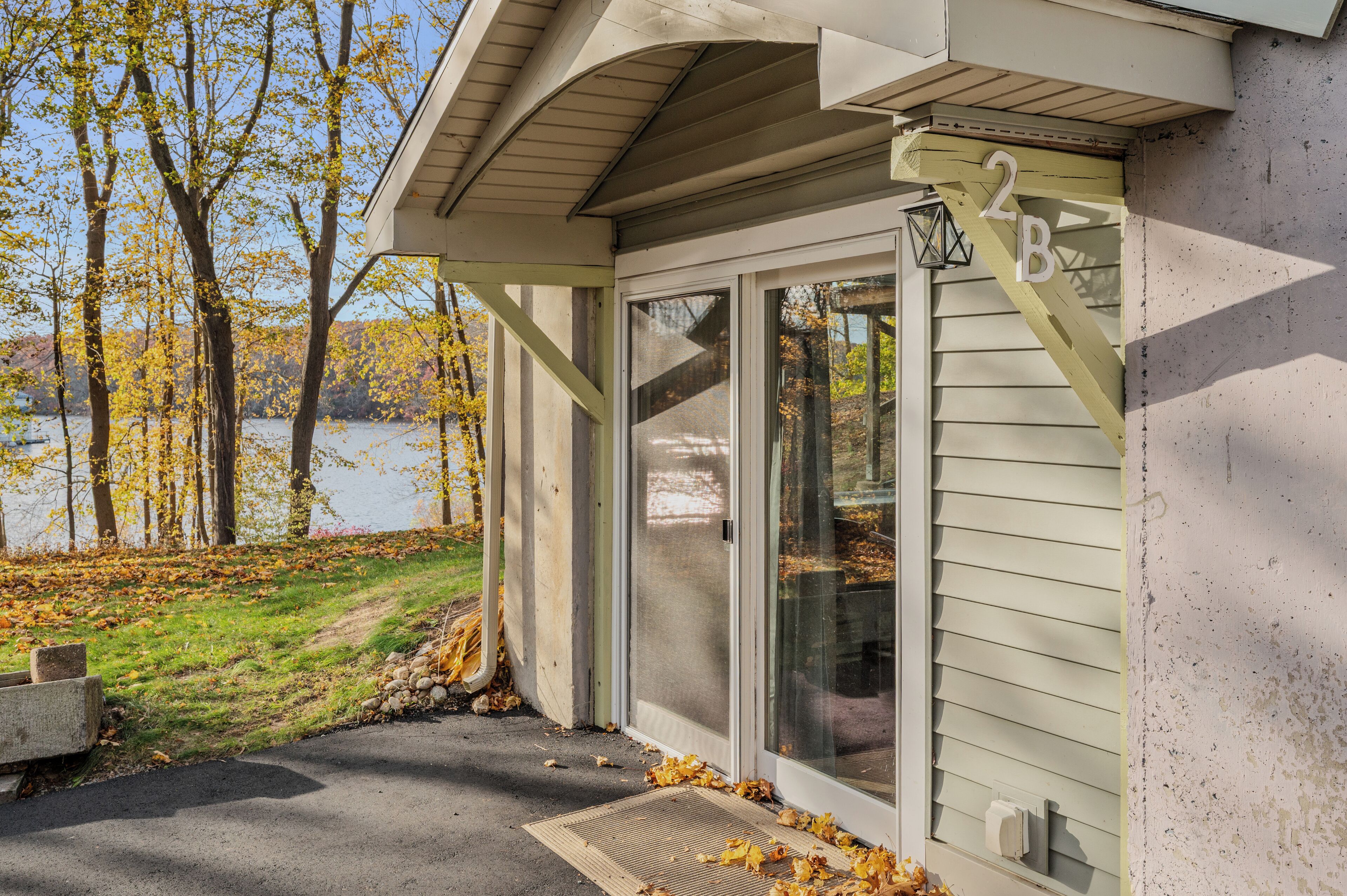 True lakefront! -- No-step access with handicap parking outside the front door.