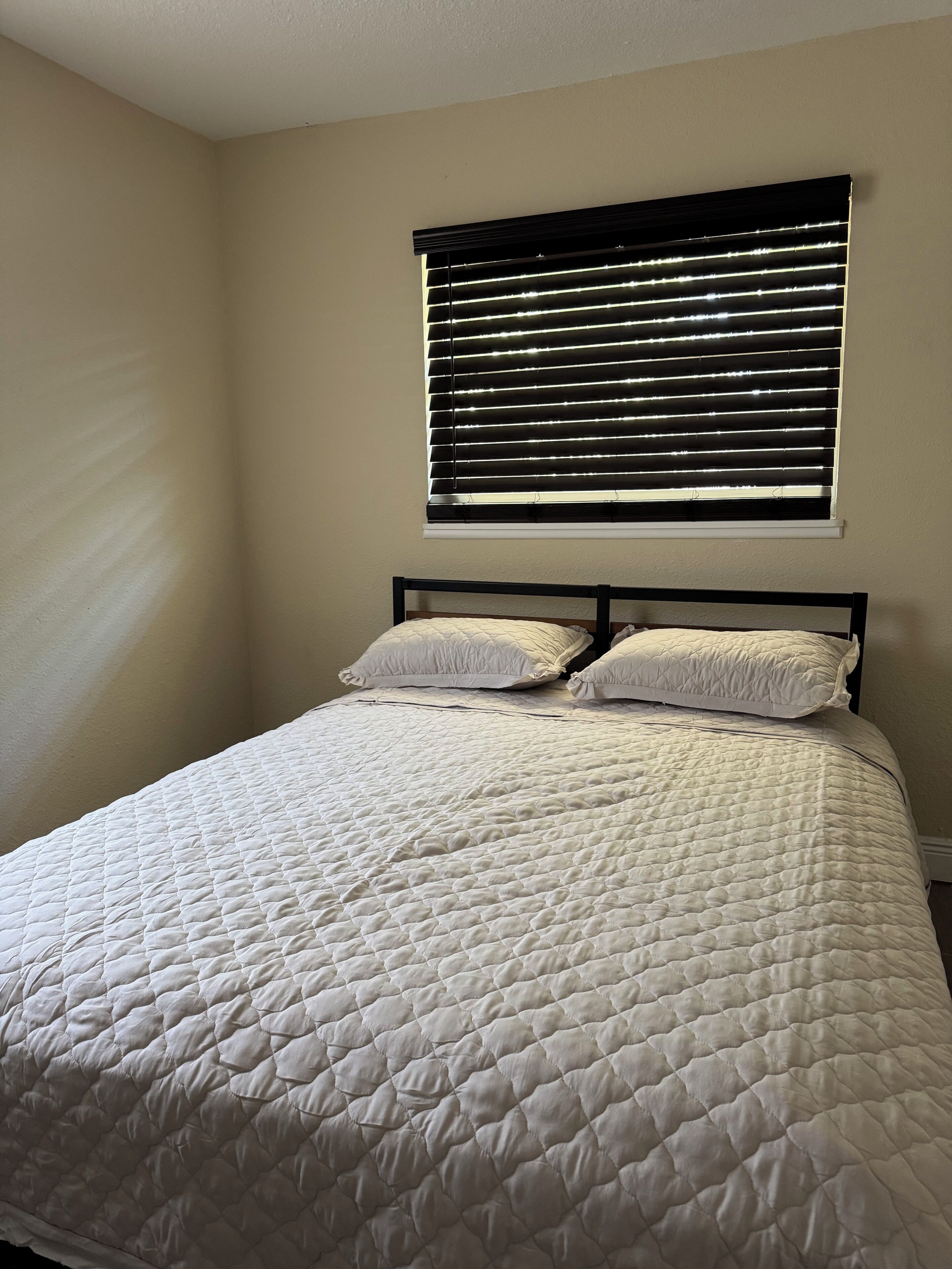 4 bedrooms, free WiFi