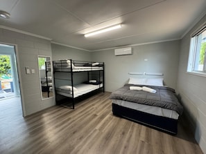 Cottage, Multiple Beds - Atherton Tourist Park (Atherton)