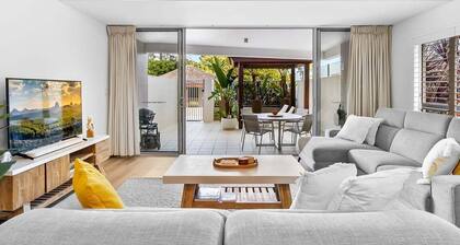 Karmasea Beachside Holiday 2 Bedroom Patio Apartment