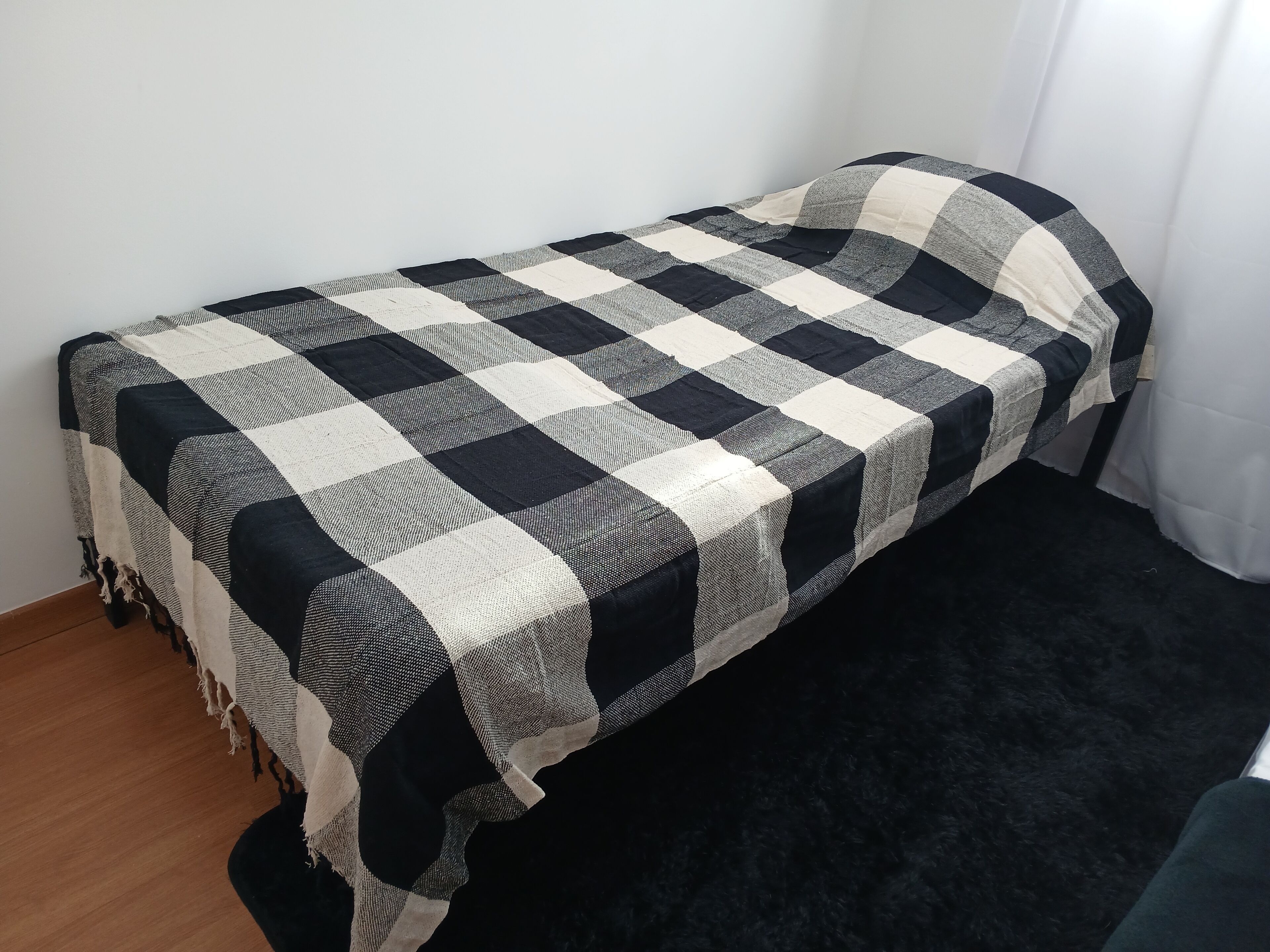2 quartos, acesso à internet, roupa de cama