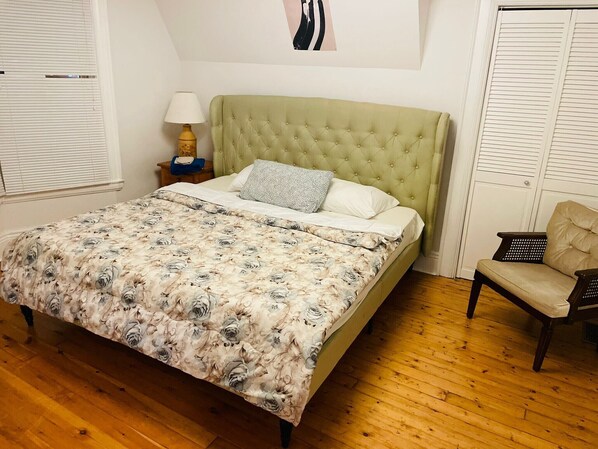 4 chambres, fer et planche à repasser, Wi-Fi, draps fournis