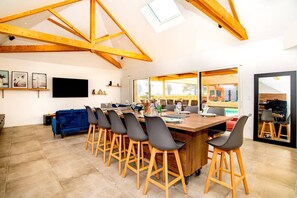 Dining - House with pool in St-Alban | Ref 1201 (ST ALBAN)