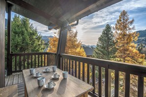 Outdoor dining - Appartement Crystal - Welkeys (Megève)