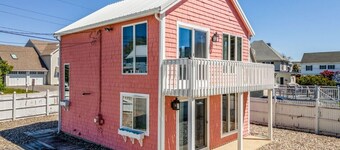 Coastal Beach House Near Pine Point w/ Fire Pit
