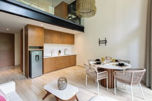 Dining - Boho-Lux Loft in Mistiq Temple II. Rooftop Pool. 10 min from the beach. (Tulum)