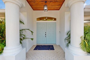 Exterior detail - Lush Leisure — Quiet, Modern Home with Patio, 10 Minutes to the Beach | Snowbird-Friendly 🌴 (Vero Beach)