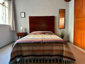 3 Schlafzimmer, Schreibtisch, kostenloses WLAN, Bettwäsche