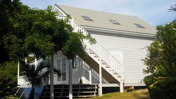 Fachada de la propiedad