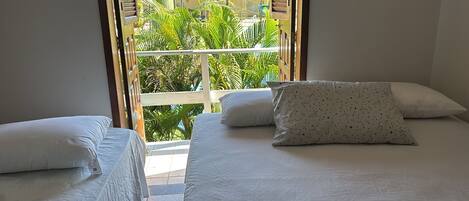 2 sovrum, internet och sängkläder