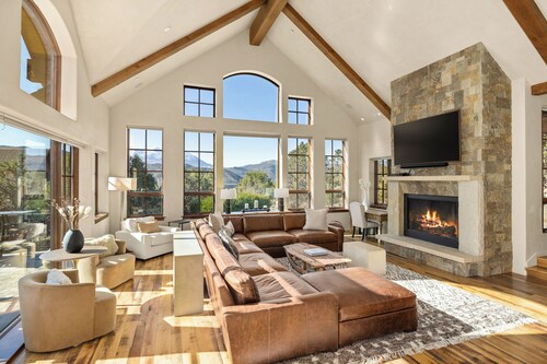 Luxury Basalt Estate with Hot Tub, A/C, Pond, 5 Fireplaces & Panoramic Sopris Views