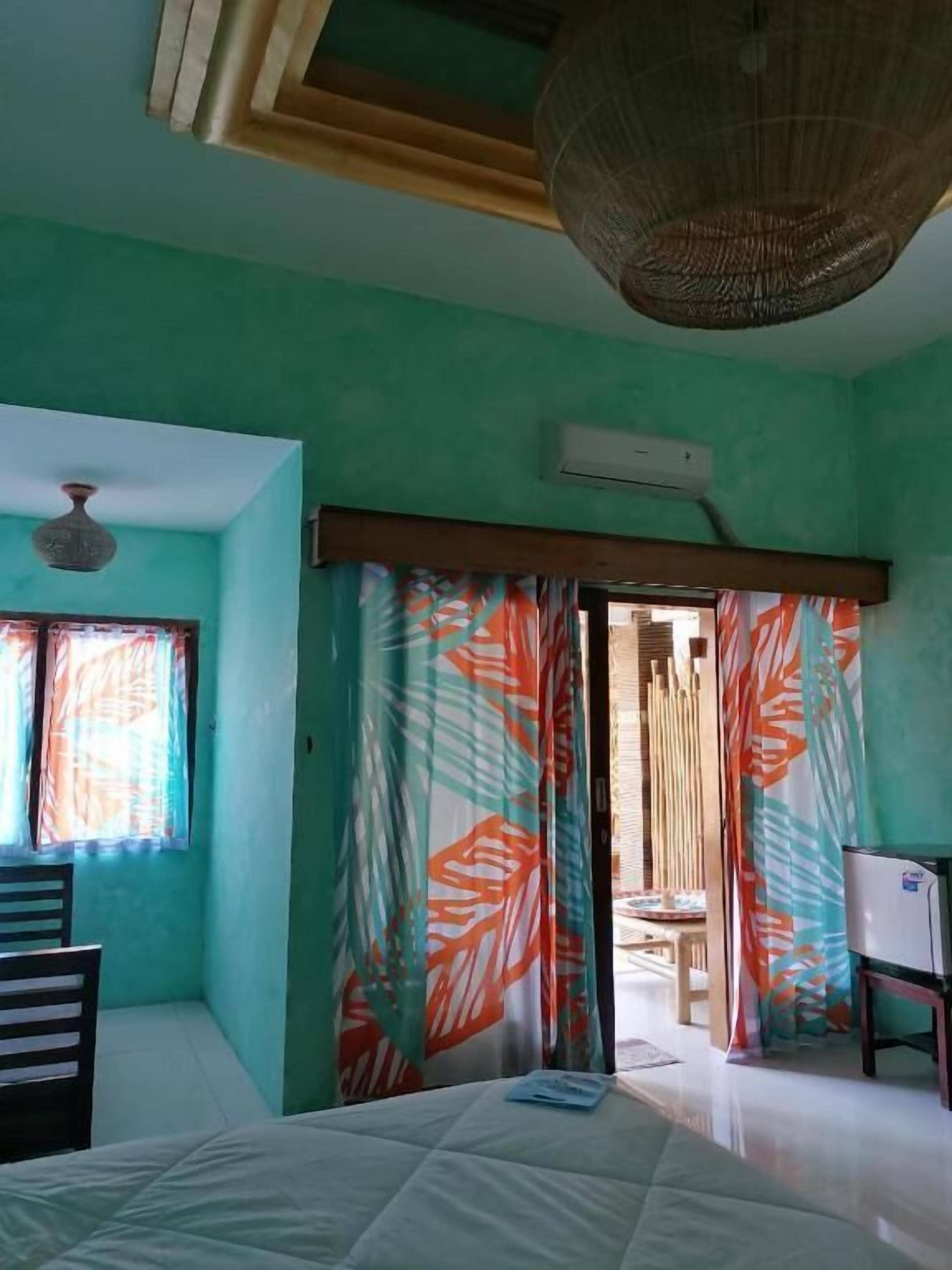 In-room safe, desk, blackout drapes, bed sheets