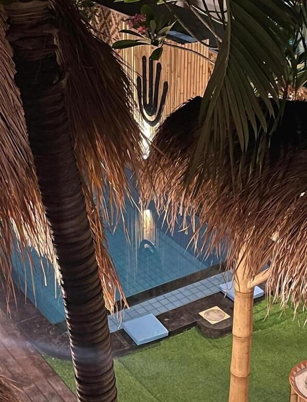 2 piscine all'aperto