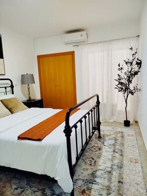 3 soveværelser, strygejern/strygebræt, gratis Wi-Fi, sengetøj