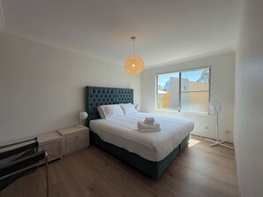 2 bedrooms, desk, iron/ironing board, WiFi