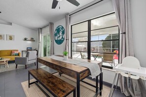 Interior - Fantastic 4-bedroom house with pool in charming Kissimmee, 8minutes from Disney (Kissimmee)