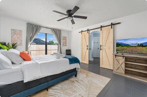 4 bedrooms, iron/ironing board, WiFi, bed sheets - Fantastic 4-bedroom house with pool in charming Kissimmee, 8minutes from Disney (Kissimmee)