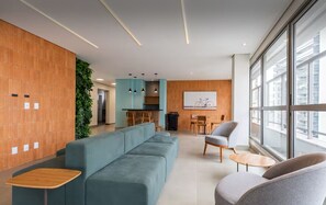 Smart TV - Cozy studio just 50m from República Metro station. (São Paulo)