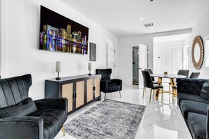 Interior - Private 3-bedroom brand new apartment in Tavernier, Key Largo (Tavernier)