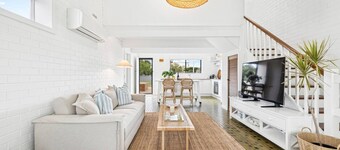 Saltys Silver Sands ~ A Playful Coastal Hideaway