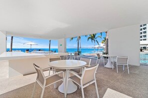 Outdoor dining - Comfortable suite in Harbor 171! (Puerto Vallarta)