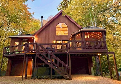 The Tinker Bell at Lake Winni / 3-Bedroom Lakeside Retreat