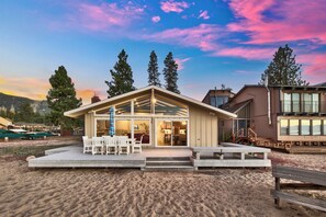 Exterior - Lake Tahoe Luxury Lakefront Villa Private Beach luxe9 (South Lake Tahoe)