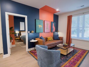 1 slaapkamer, een bureau, een strijkplank/strijkijzer, gratis wifi