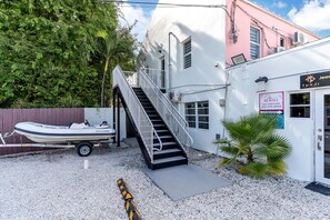 Exterior - Charming bungalow in Tavernier perfect for a relaxing getaway (Tavernier)