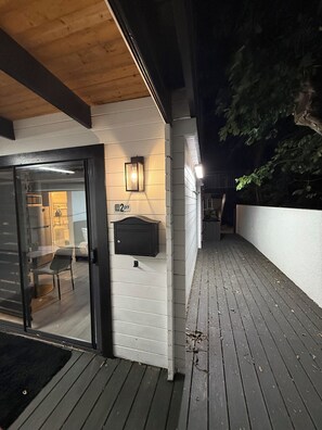 Terrace/patio - Charming bungalow in Tavernier perfect for a relaxing getaway (Tavernier)