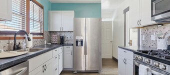 Peaceful 4-bedroom house with AC in charming Casper