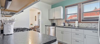 Peaceful 4-bedroom house with AC in charming Casper